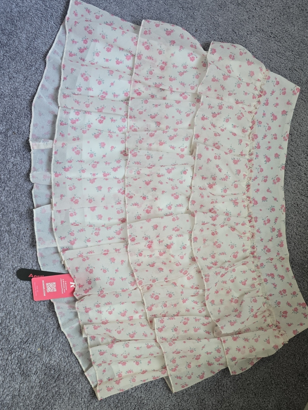 ROMWE Cream Mini Skirt with Pink Floral Ruffle Layers